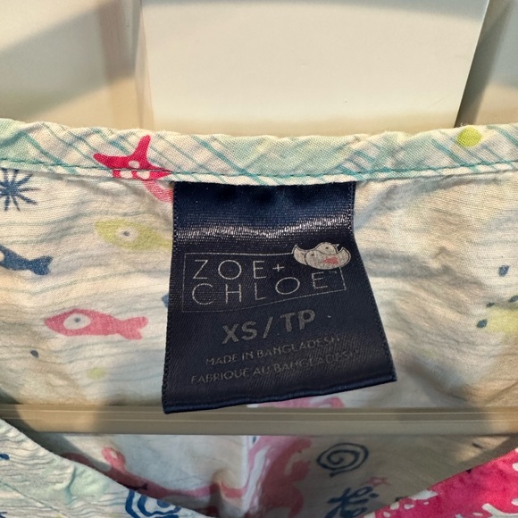 Scrub Top - Picture 2 of 3